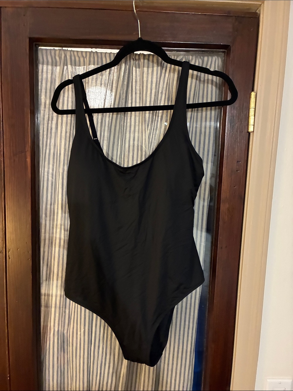 GAP Black Scoop-Neck One-Piece Swimsuit